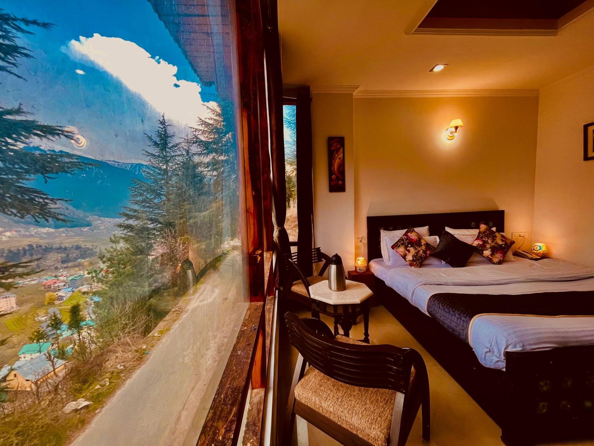 The Manu Emerald # Farmhouse # Top Selling Cottage In Manali # Peaceful Heritage Cozy Stay # Lawn With Bonfire # Most Awarded Exterior foto