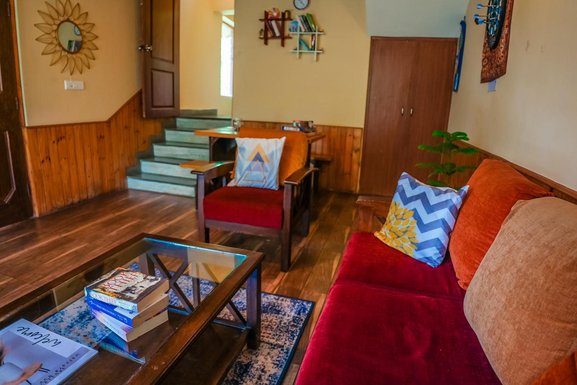 The Manu Emerald # Farmhouse # Top Selling Cottage In Manali # Peaceful Heritage Cozy Stay # Lawn With Bonfire # Most Awarded Exterior foto